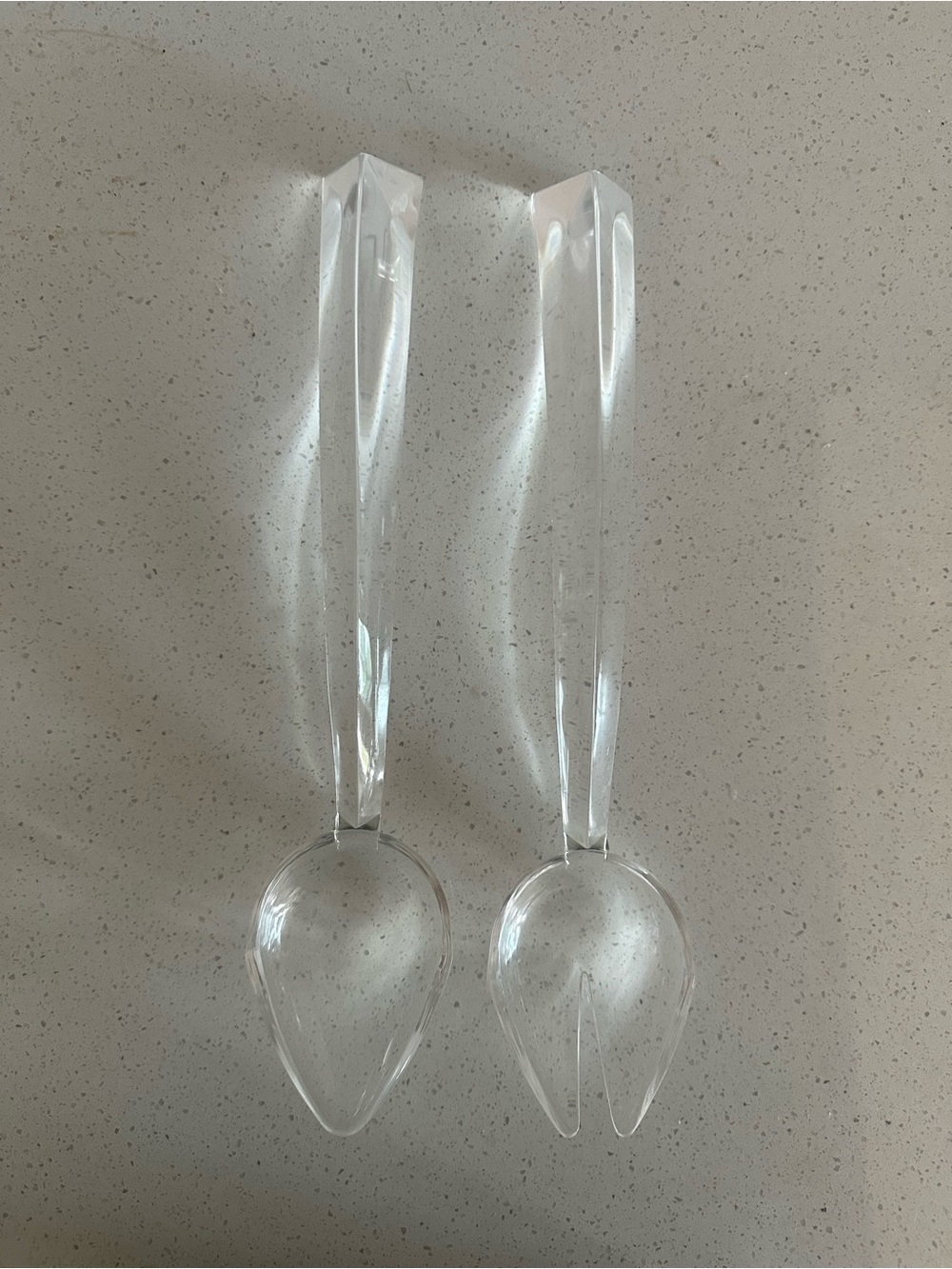 Clear Acrylic Serving Bowl with Ladle - Transparent - Picture 5 of 5